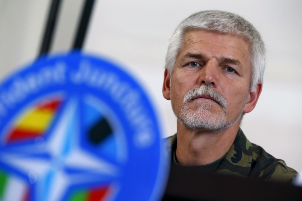 Глава военного комитета НАТО заявил об отсутствии угрозы со стороны России