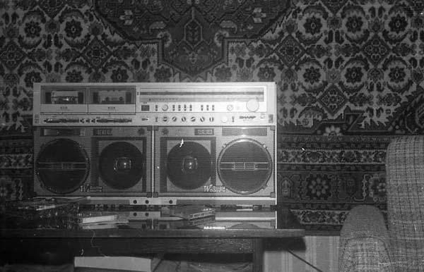 Вечеринка советской молодёжи. Как это было Вечеринка советской молодёжи. Как это было СССР,фоторепортаж