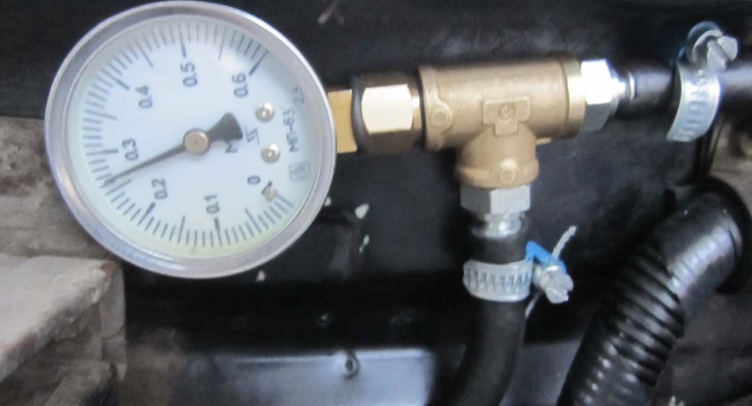 Манометр давления топлива: как выбрать и сделать?