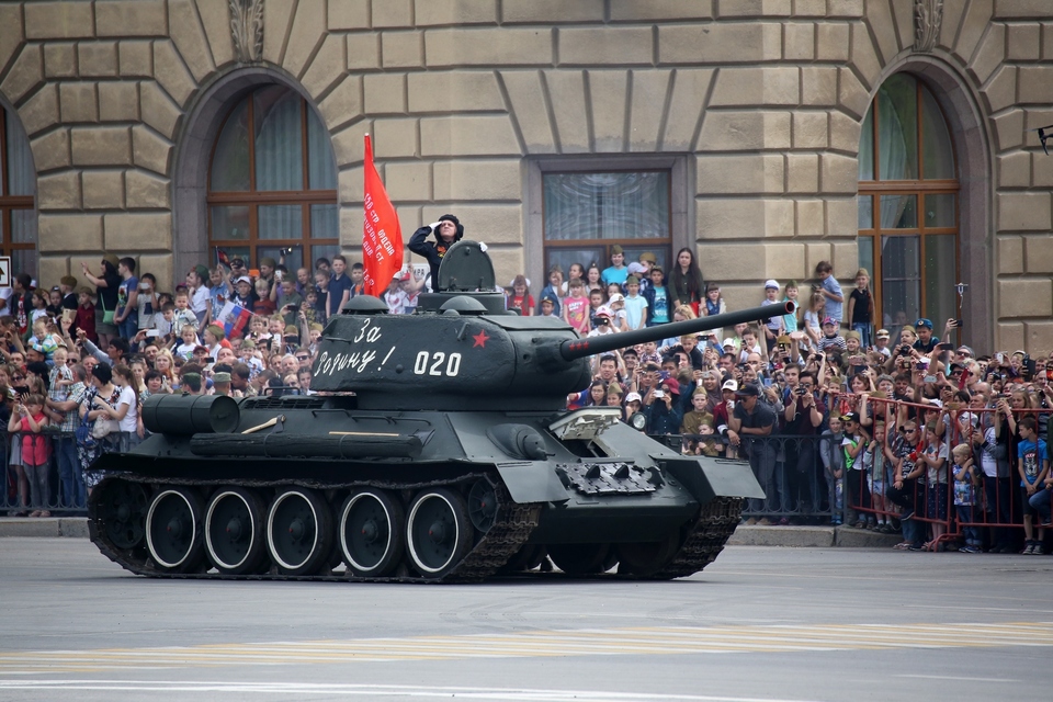 Волгоград на 9 мая фото