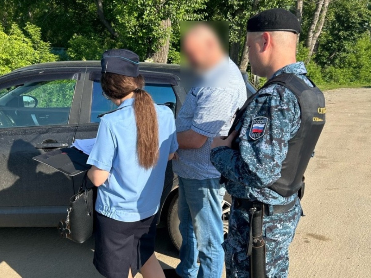 Судебные приставы арестовали 50 автомобилей на въезде в Челябинск
