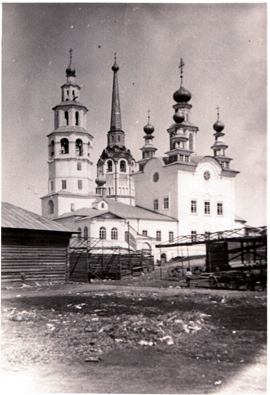 Пермский край соликамский. Воскресенская Церковь собор Соликамск. Церковь Воскресения Христова Соликамск. Воскресенская Церковь Соликамск старое. Старый город Соликамск.