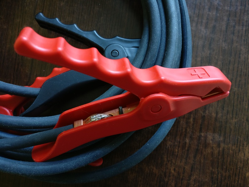 Качественные провода для прикуривания автомобиля своими руками Качественные провода для прикуривания автомобиля своими руками гараж