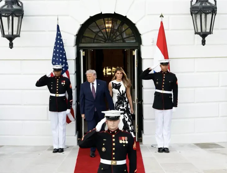 Дональд и Мелания Трамп встретились с королём и королевой Нидерландов Мелания, Нидерландов, Дональд, Трамп, королева, приняли, также, мужем, ВиллемАлександр, Максима, первая, является, вместе, заявив, Эпштейном, жертвой, финансиста, знакомилась, будущим, Джеффри