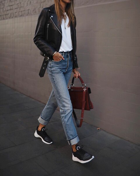 Прямые джинсы: 7 моделей, которые будут выглядеть сногсшибательно Прямые джинсы: 7 моделей, которые будут выглядеть сногсшибательно гардероб,мода и красота,модные образы,одежда и аксессуары