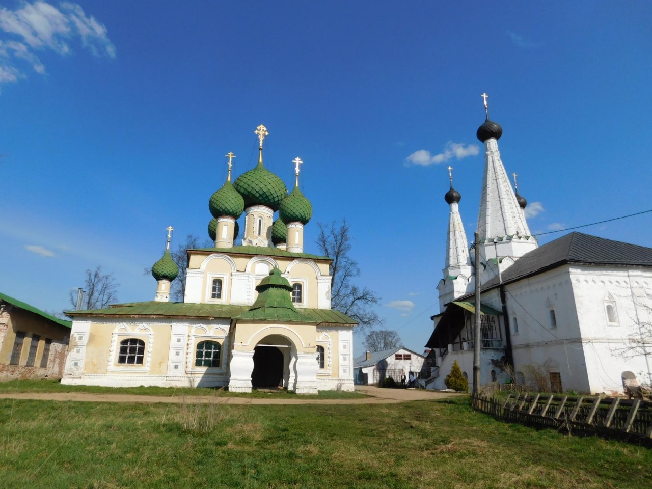 Ярославль кострома. Углич Кострома Ярославль. Храмы Ярославля, Костромы, Углича Тутаева. Углич, Волга Матушка.