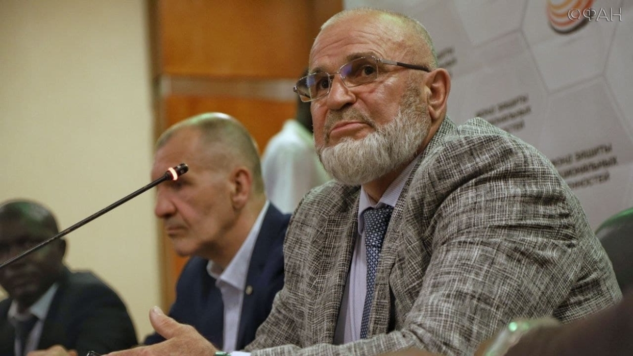 «Нет смысла обсуждать»: Иванов разоблачил очередной вброс западных СМИ о россиянах в ЦАР