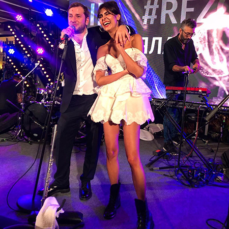 Надежда Оболенцева рассказала о бывших мужьях и желании стать матерью: "Сомневаюсь, что всегда выходила замуж по любви" Надежда Оболенцева рассказала о бывших мужьях и желании стать матерью: "Сомневаюсь, что всегда выходила замуж по любви" Новости