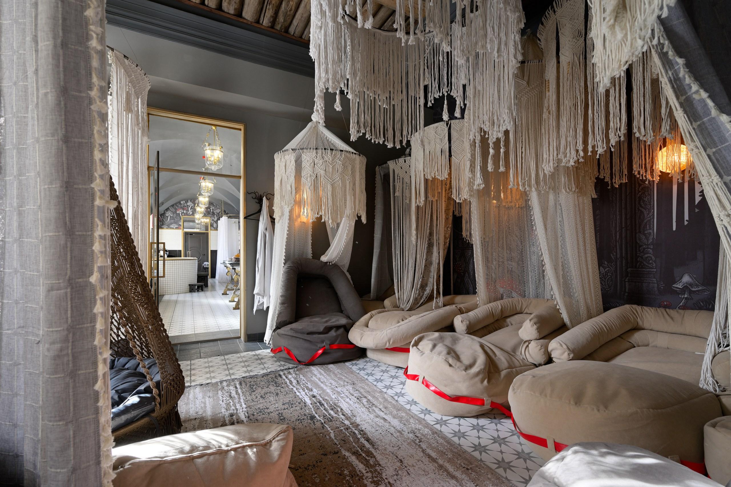 Бьюти-дайджест на апрель 2026: новинки брендов, банные ритуалы и другие способы порадовать себя весной аромат, более, процедуры, также, коллекцию, апреля, бренд, гостей, композиций, заботы, композиция, можно, релакса, городских, массаж, купели, широкий, спектр, которая, Также