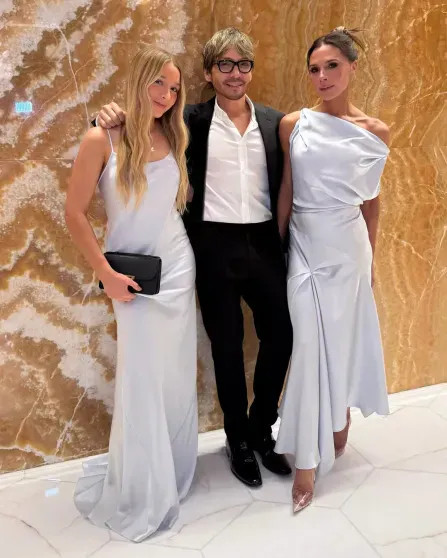 14-летняя дочь Виктории и Дэвида Бекхэм выгуляла образ в стиле нулевых Харпер, также, Виктория, Дэвида, БекхэмХарпер, часто, внимание, недавно, время, Виктории, Бекхэм, Legionmediaru, считают, признанной, БекхэмВ, возрастаХарпер, своего, взрослой, слишком, выглядеть