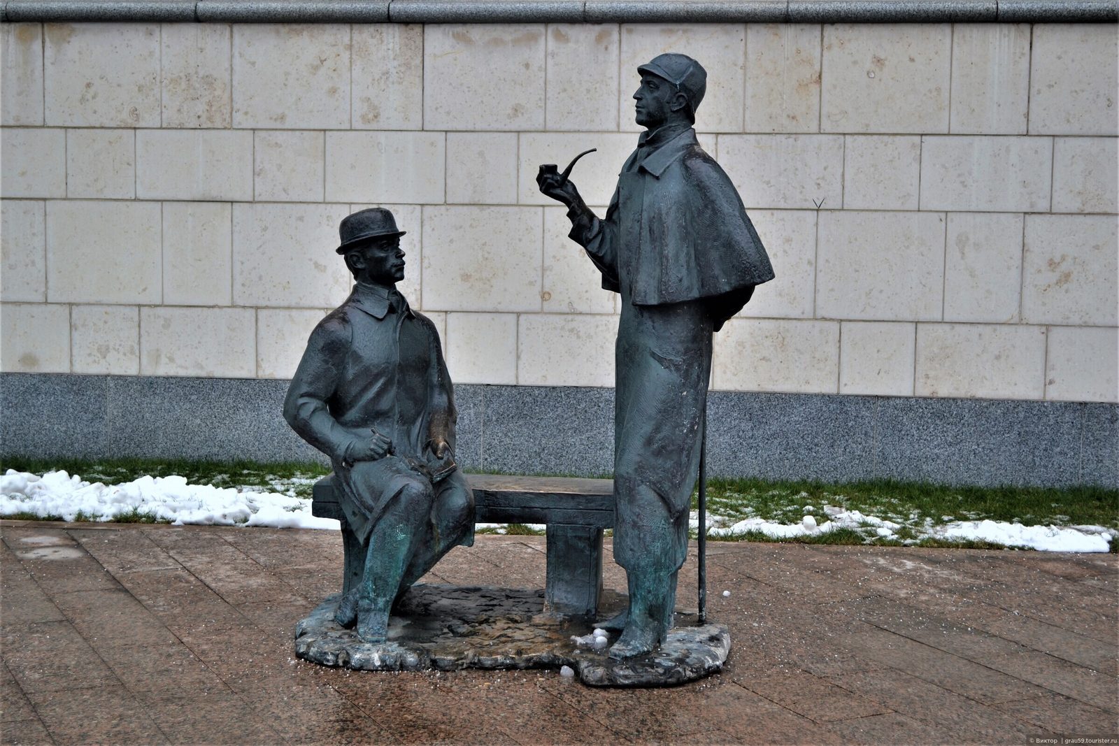 «Он же памятник!»: 7 скульптур, посвящённых героям советских фильмов