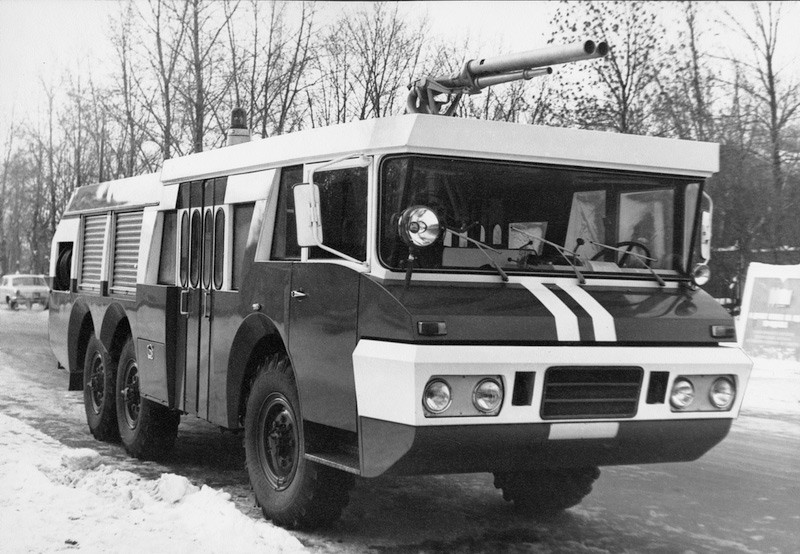 Советско-французский пожарный автомобиль ЗИЛ-Sides VMA-30 Советско-французский пожарный автомобиль ЗИЛ-Sides VMA-30 авто, зил, пожарная техника, пожарный автомобиль