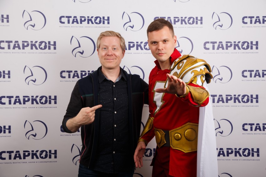 Mortal Kombat 9, StarCraft II, Лара Крофт и Бамблби. Лучший косплей со «Старкона» Игры,косплей,«старкон»