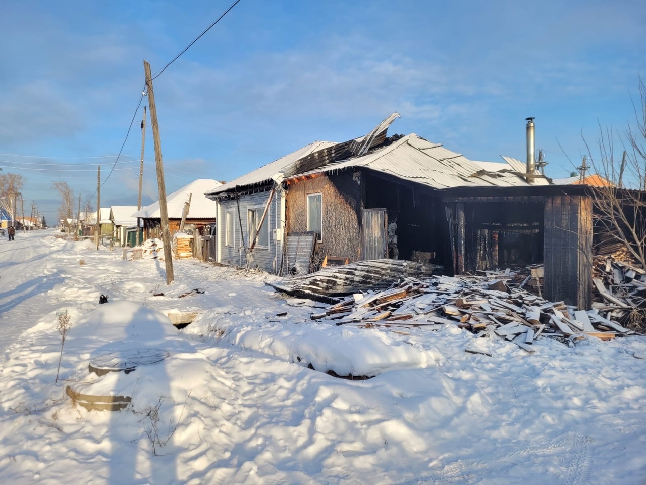 Житель Красноярского края попытался сжечь в доме бывшую сожительницу вместе с детьми