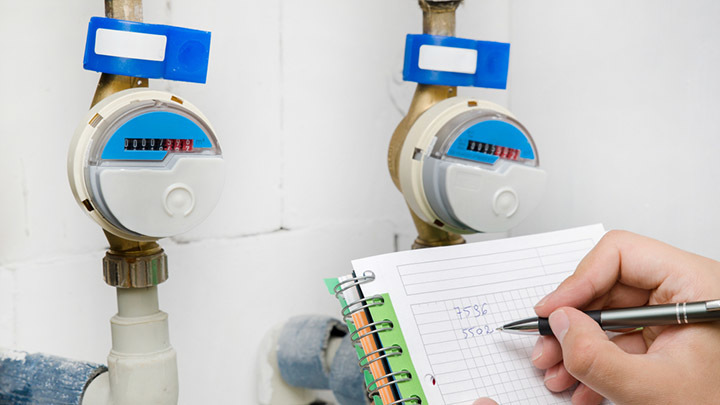 "СТРИЖКА" НА "УМНЫХ СЧЁТЧИКАХ": ГРЯДЁТ ОЧЕРЕДНОЙ ОБМАН В СФЕРЕ ЖКХ?