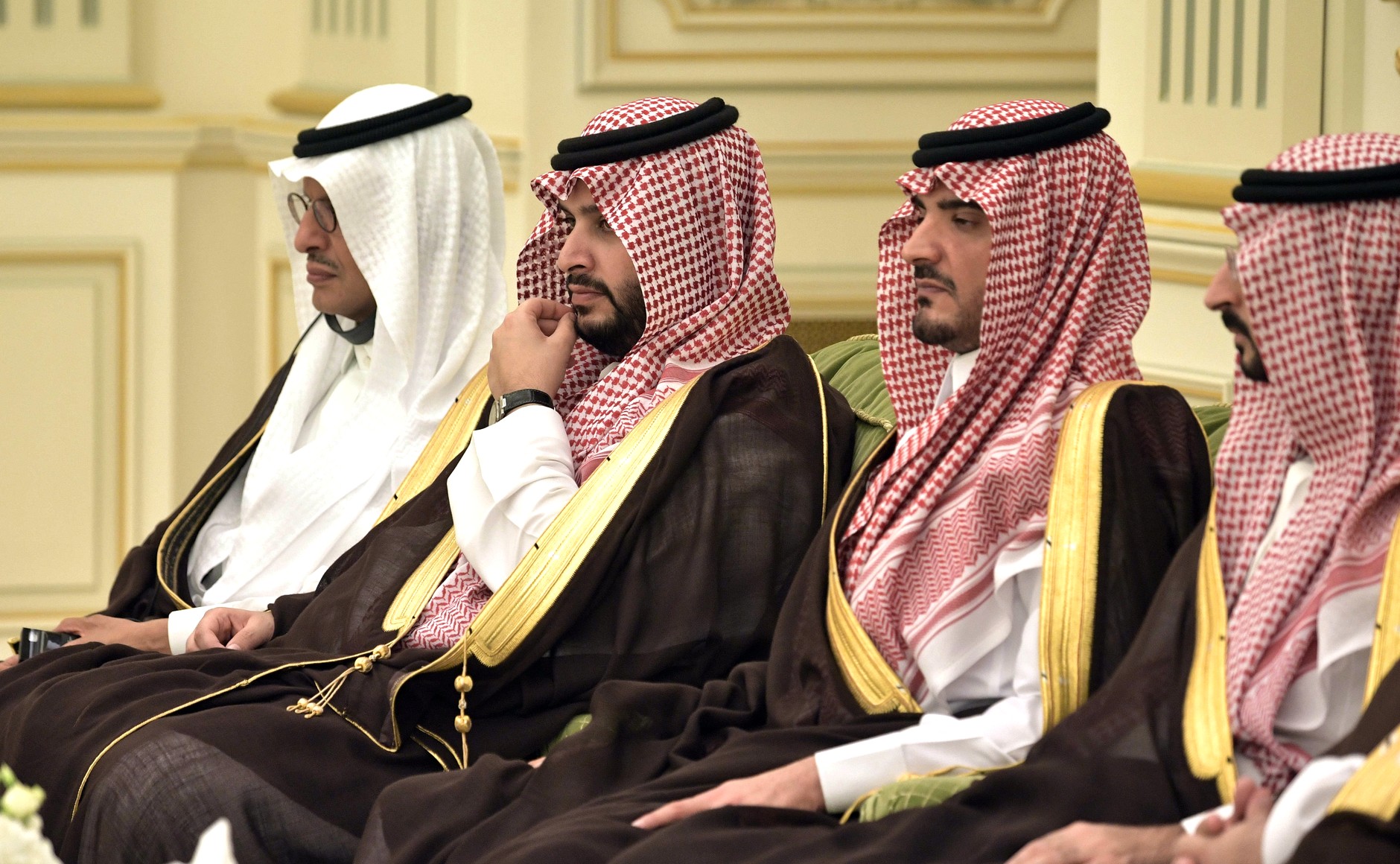 Гп саудовской аравии. Мухаммед ибн Салман Аль Сауд яхта. Наследный принц Саудовской Аравии Мухаммед Бен Сальман Аль Сауд. Мохаммед Бин Салман 2022. Саудиты Династия.