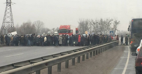 На Украине перекрыли дорогу и-за повышения цен на газ