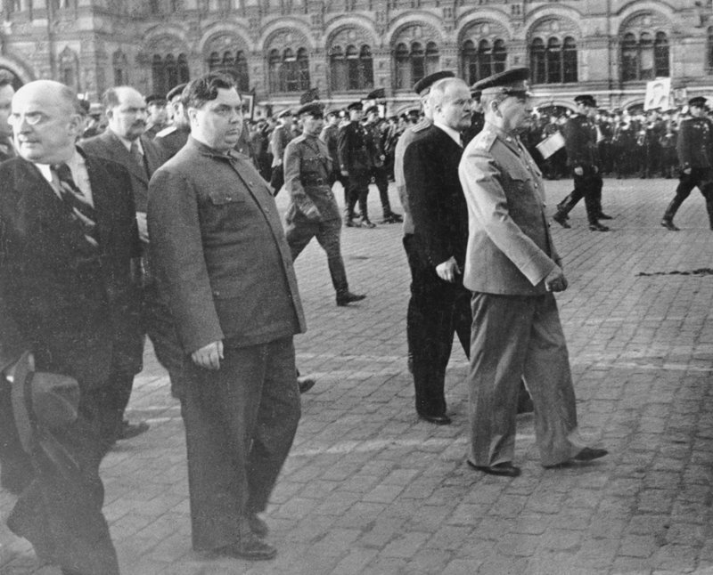 Мифы . Лаврентий Берия Мифы . Лаврентий Берия СССР, история, факты