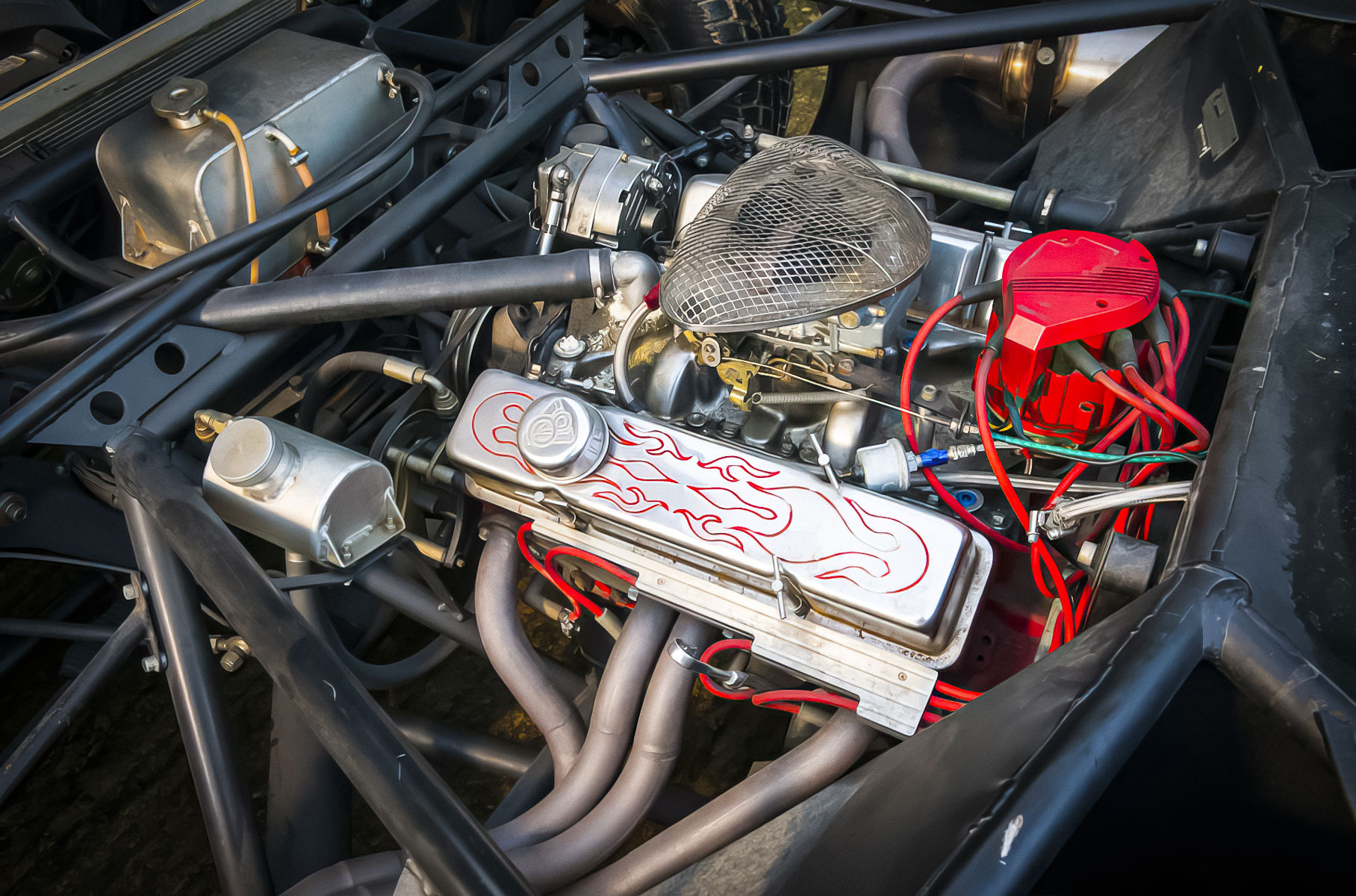 На продажу выставили «Бэтмобиль», на котором можно ездить по дорогам общего пользования Новости