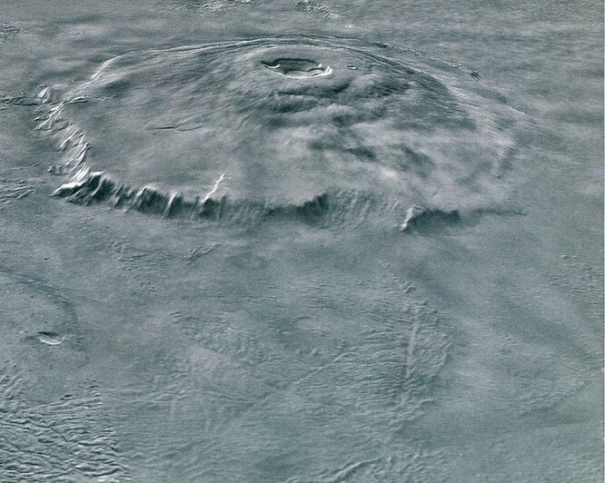 Высота горы Олимп на Марсе — 26,4 километра