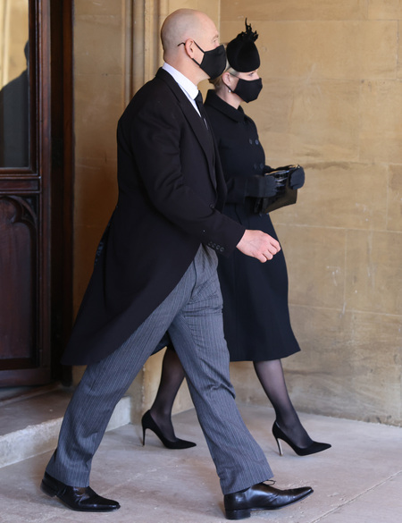 Муж Зары Тиндалл рассказал, что произошло после похорон принца Филиппа: "Все должны были уйти" Муж Зары Тиндалл рассказал, что произошло после похорон принца Филиппа: "Все должны были уйти" Монархи,Британские монархи