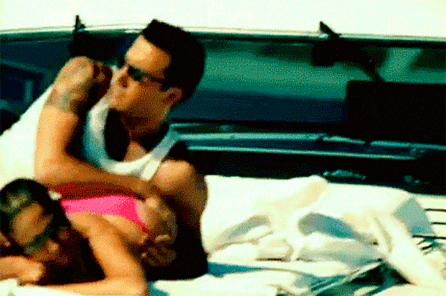 Поцелуи, вечеринка и культовый момент из клипа: как Дженнифер Лопес отметила день рождения с Беном Аффлеком в Сен-Тропе Звездные пары