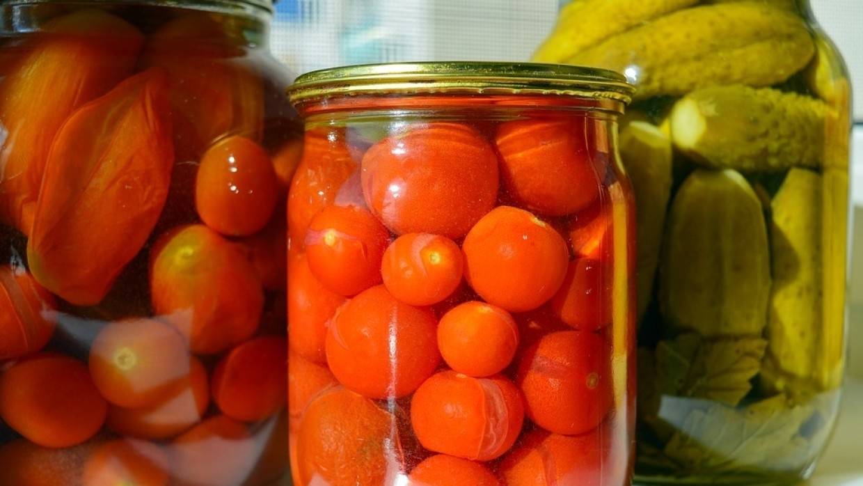Автор Daily Express предостерег от употребления любимых многими маринованных овощей
