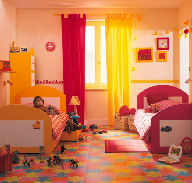 girl-and-boy-in-same-room-40