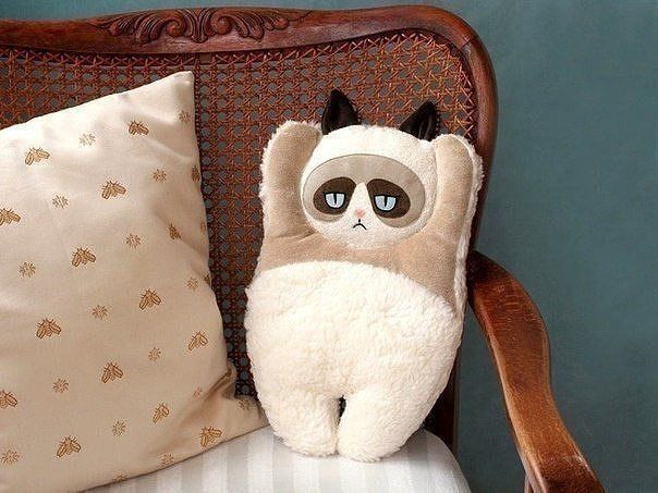 Декоративные подушки-коты вдохновляемся,интерьер