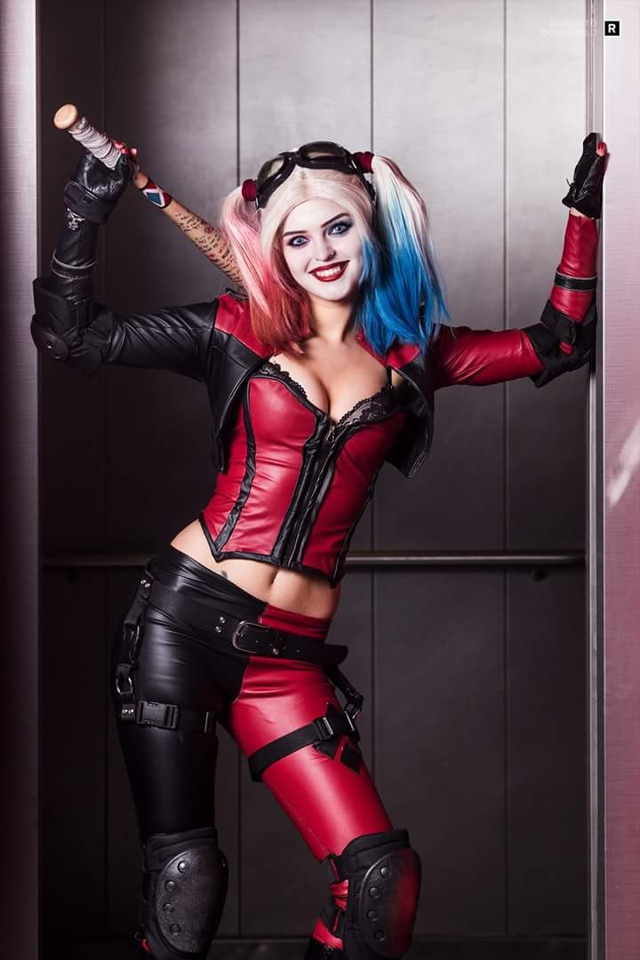 Harley quinn cosplay