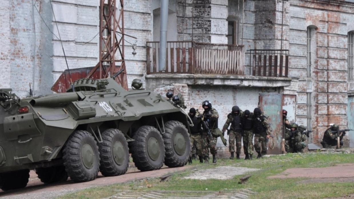 Шамиль Басаев: террорист, который развязал бойню на Кавказе Шамиль Басаев: террорист, который развязал бойню на Кавказе Весь мир