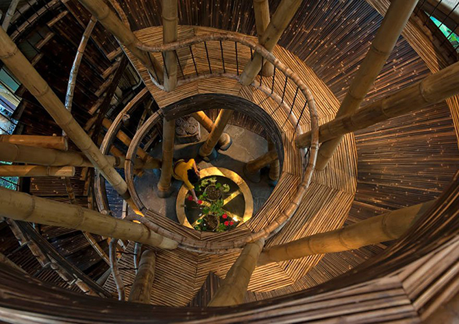 Невероятные бамбуковые дома на Бали архитектура,дизайн,дом,жилье,интерьер,недвижимость