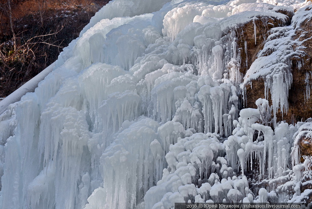 Крым суровый и прекрасный -  ледяной водопад Учан-Су Крым,ледяной водопад,путешествие,туризм,экология
