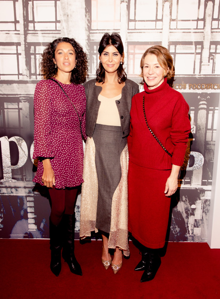 Ксения Собчак, Светлана Бондарчук, Надежда Оболенцева и другие на дне рождения Клуба "418" Ксения Собчак, Светлана Бондарчук, Надежда Оболенцева и другие на дне рождения Клуба "418" Звезды,Красная дорожка