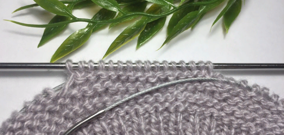 Уютные домашние тапочки всего за один вечер! Вяжем спицами! Уютные домашние тапочки всего за один вечер! Вяжем спицами!