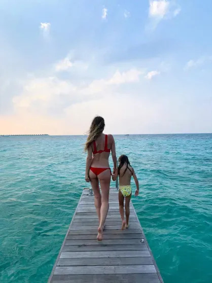 Круизы, бикини и выставки: где и как отдыхают Ксения Собчак, Кристина Романова с детьми, Виктория Лопырёва, Екатерина Климова и жена миллионера Инесса Шевчук Мухина, Ирина, дочерьюЕкатерина, Елена, Самойлова, Шевчук, Климова, Бондаренко, дочерьми, гуляет, Доронина, Инессы, Ксения, ШевчукФото, Кристина, Романова, ШевчукИнесса, Оксана, Расковалова, РомановаКристина