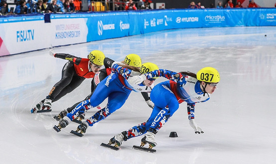 Чемпионка по шорт треку