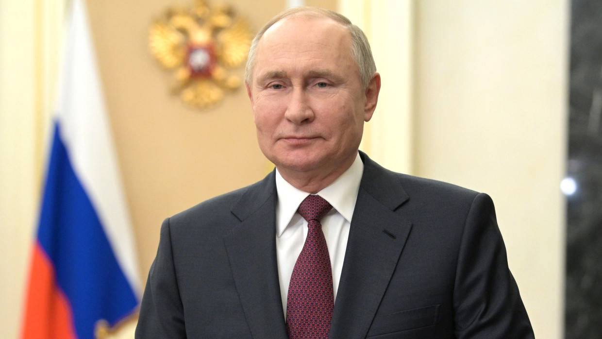 Путин удивился высокой цене поездки на космодром Восточный Путин удивился высокой цене поездки на космодром Восточный Общество