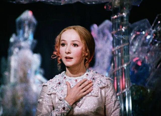 Как красавица-царевна из советской киносказки «Руслан и Людмила» вышла замуж за настоящего миллионера Как красавица-царевна из советской киносказки «Руслан и Людмила» вышла замуж за настоящего миллионера