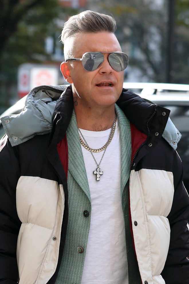 Крис Хемсворт и Робби Уильямс доказывают, что мужская мода — это не скучно 