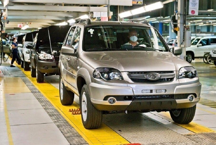 АвтоВАЗ переименовал Lada 4x4 Новости