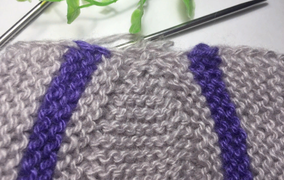 Уютные домашние тапочки всего за один вечер! Вяжем спицами! Уютные домашние тапочки всего за один вечер! Вяжем спицами!