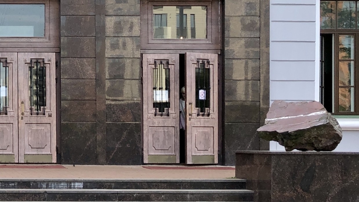 Волонтеры нашли пропавшего по пути на экзамен студента на Урале