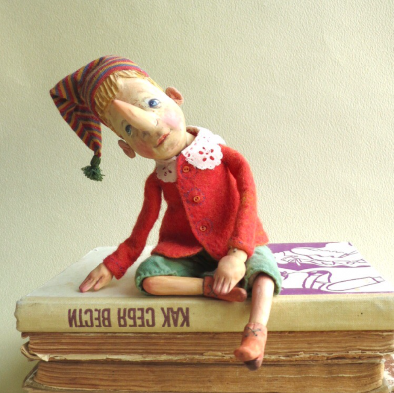 Забавные ватные куклы от Елены Злоказовой. У художницы явно все в порядке с чувством юмора очень, персонажи, малышей, внимание, глаза, настолько, такие, детей, художница, получилась, автора, деревянную, Видно, глядя, крошечную, автор, просто, детям, любимая, хозяйственная