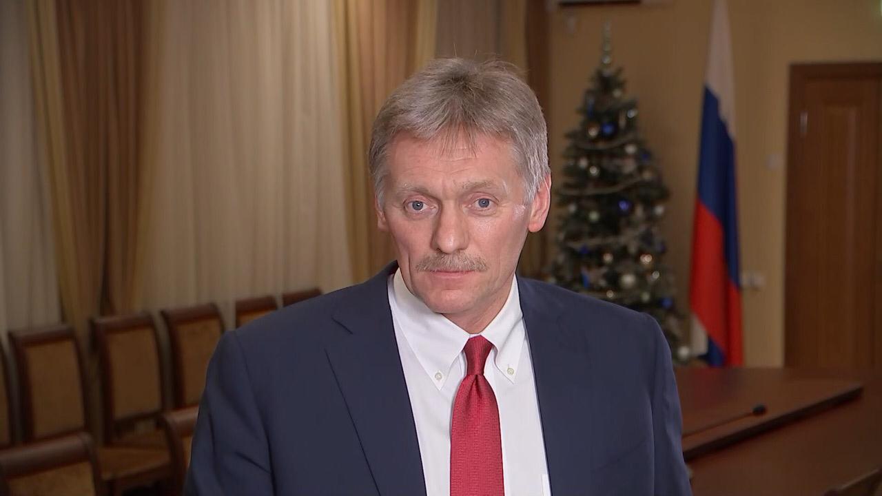 Посмотрите - Украинец не поделил турецкий пляж с русскими женщинами видео Смотрите - Украинец не поделил турецкий пляж с русскими женщинами видео
