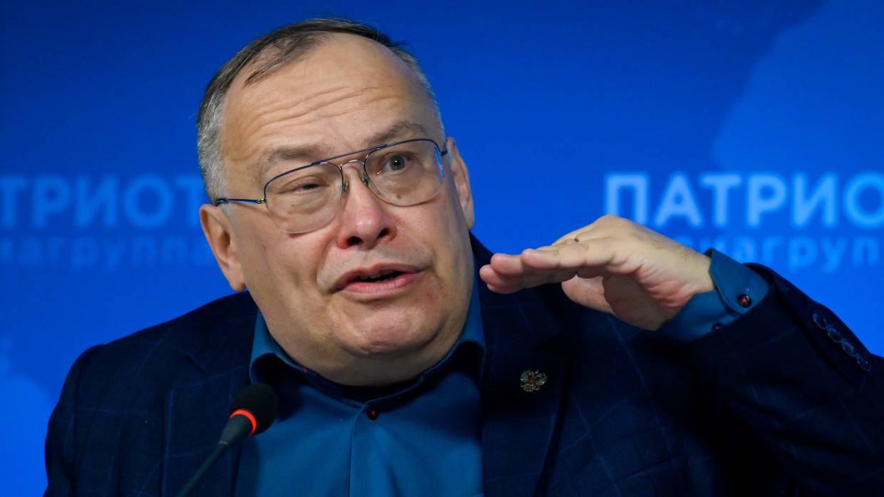 Политолог Межевич: затягивание сертификации «СП-2» может сыграть на руку России