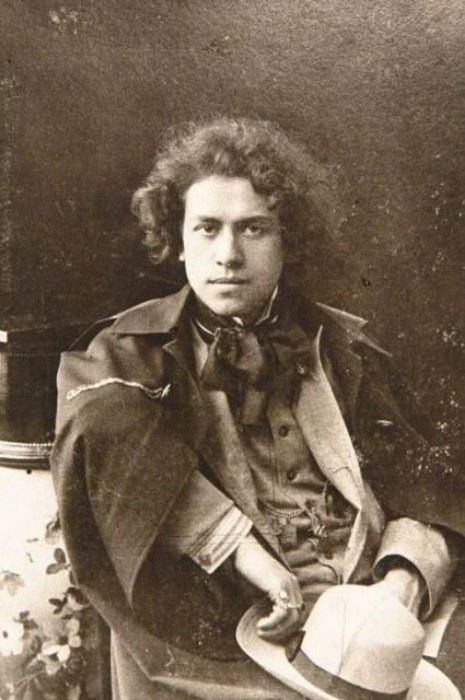 До революции продавались открытки с портретом Михаила Эрденко — для поклонниц.