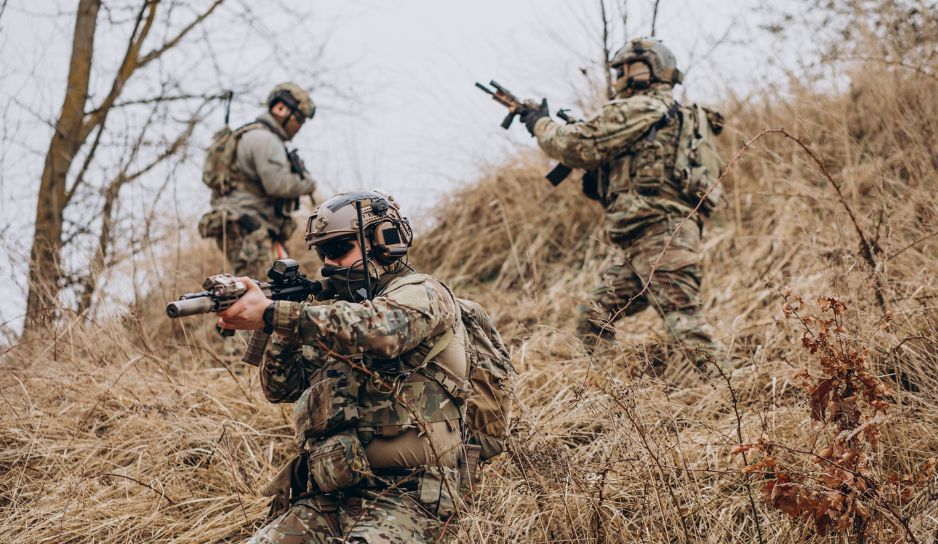 поздравления с 23 февраля для коллег