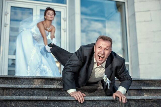 возле загса