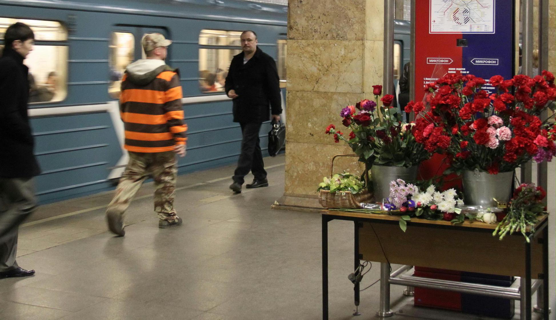 Американцы знали о теракте. Взрыв в Московском метрополитене 2004. Теракт в Санкт-Петербурге в метро 2017г.